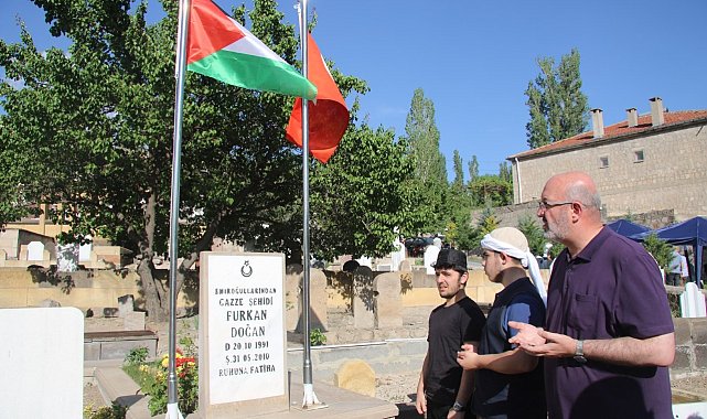 Mavi Marmara Şehidi Furkan Doğan dualarla anıldı