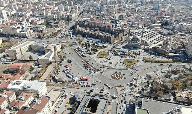 Medeniyetlere ev sahipliği yapan meydan