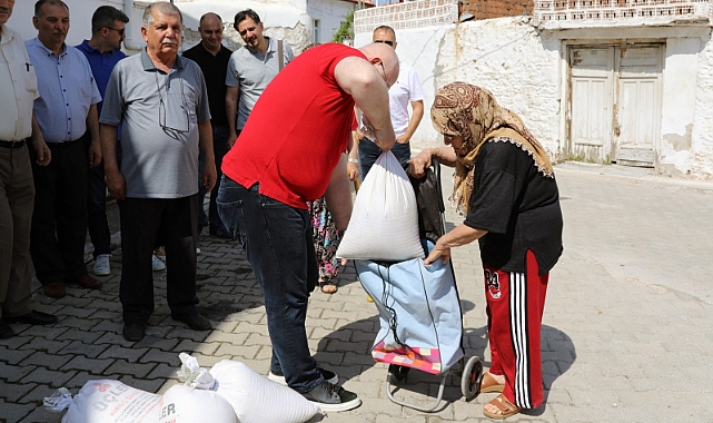 Menteşe Belediyesi 30 Ton Kireç Dağıttı