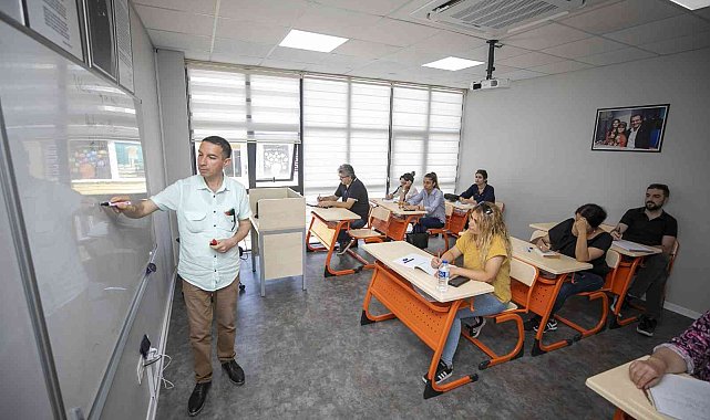 MERCEK'te dil kurslarına yoğun ilgi