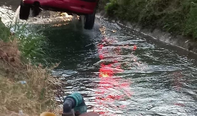 Mersin'de otomobil sulama kanalına uçtu: 2 ölü