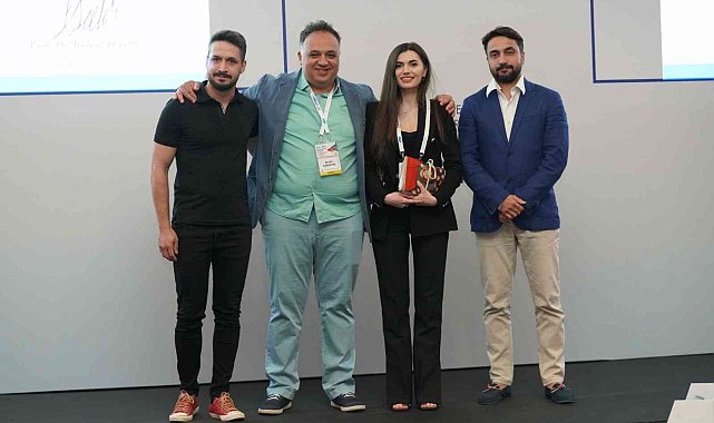 Mikrocerrahide Akdeniz Üniversitesi&#039;ne ödül