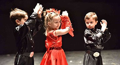 Miniklerin yıl sonu gösterileri görülmeye değerdi