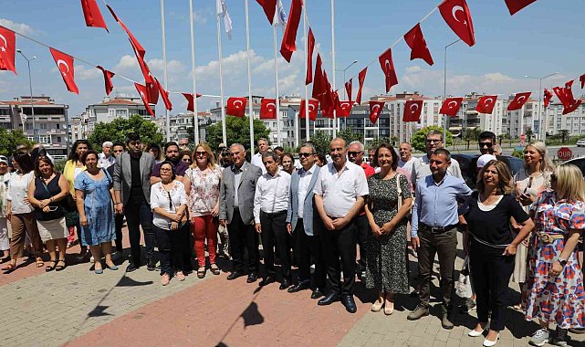 Mudanya Belediyesi yüzme havuzu yenilenen yüzüyle açıldı