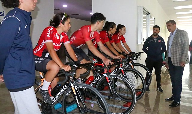 Müdür Tunç, idmanları takip etti