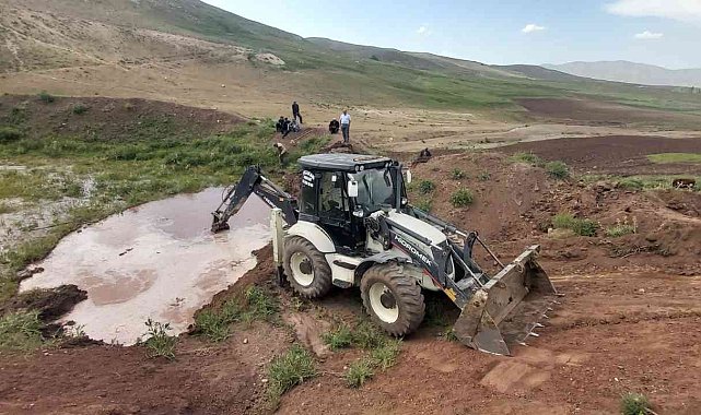 Muradiye'de tarımsal hizmet çalışmaları