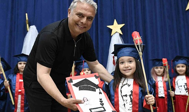 Muratpaşa'nın minik öğrencileri mezun oldu