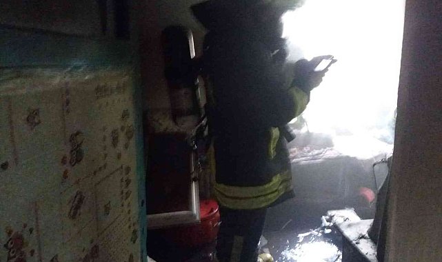 Müstakil evde çıkan yangın itfaiye tarafından söndürüldü