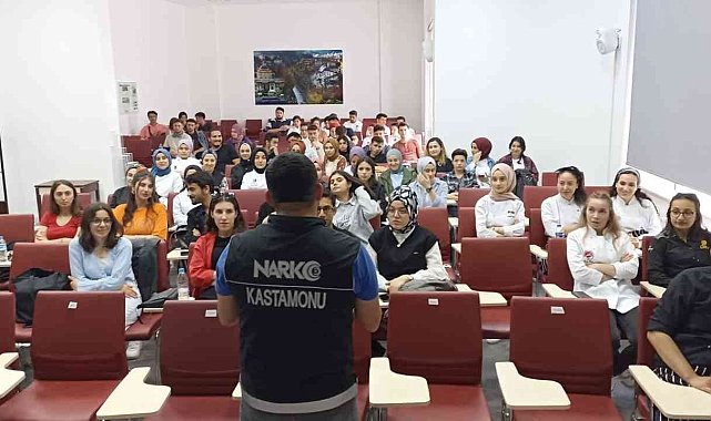 Narkotik ekiplerinden 267 kişiye eğitim