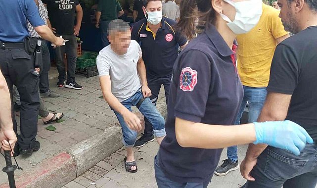 Nazilli'de bıçaklı kavga; 1 yaralı