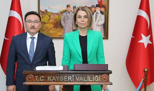 Nevşehir Valisi İnci Sezer Becel&#039;den Vali Gökmen Çiçek&#039;e nezaket ziyareti