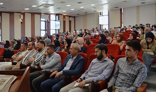 Niğde'de İslami İlimler Fakültesi 1. Öğrenci Paneli yapıldı