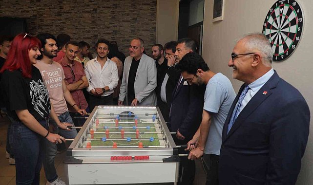 Öğrenci merkezi gün sayıyor