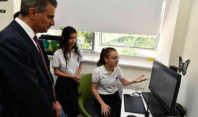 Öğrenciler hayallerini gerçekleştiriyor