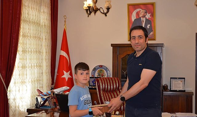 Öğrencilerden Ertuğrul dedelerine kutsal görev