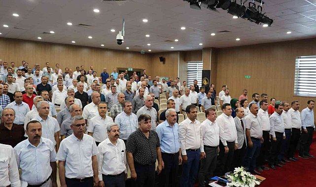 Okul müdürleriyle toplandı