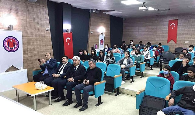 Okuyarak kazandılar, altınla ödüllendirildiler