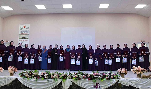 Örgün Eğitim Hafızlık Projesi ilk mezunlarını verdi