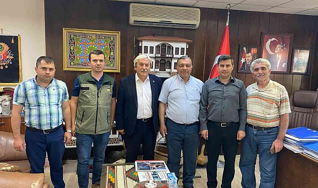 Osmaneli Belediyesi Toptancı Hali&#039;nin tahıl alımları değerlendirildi