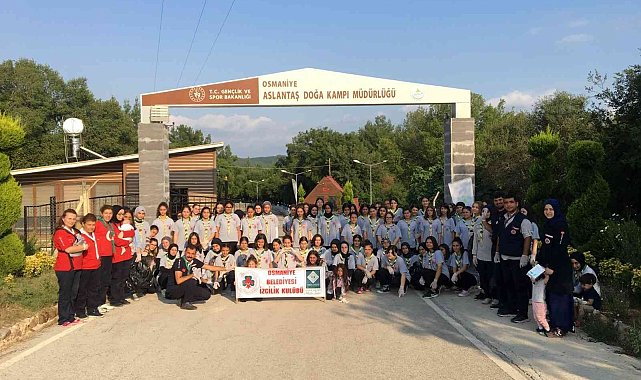 Osmaniye'de izci öğrencilere moral kampı