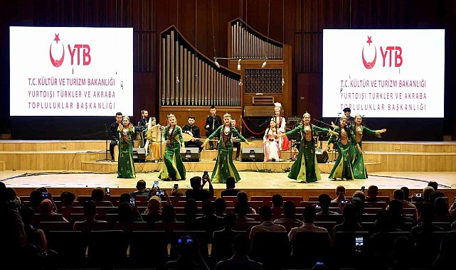 Otağ Türk Dünyası Müzik Topluluğu, YTB'nin desteğiyle Ankara'da sahne aldı