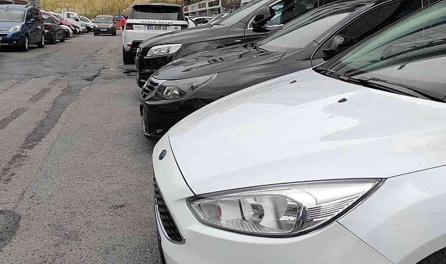 Oto galericiler: "Sıfır araçlara haftalık zam geliyor"