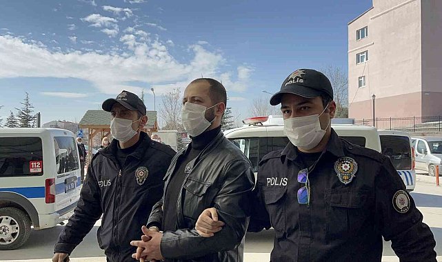 Otobüs şoförünü 3 bıçak darbesiyle yaralayan sanığa ikinci duruşmada tahliye kararı