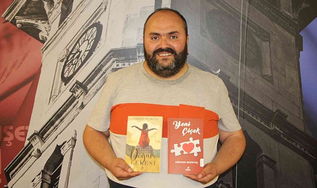 Otobüste iki kitap yazdı