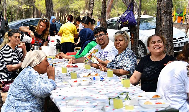 Özel gereksinimli çocuklar piknikte buluştu