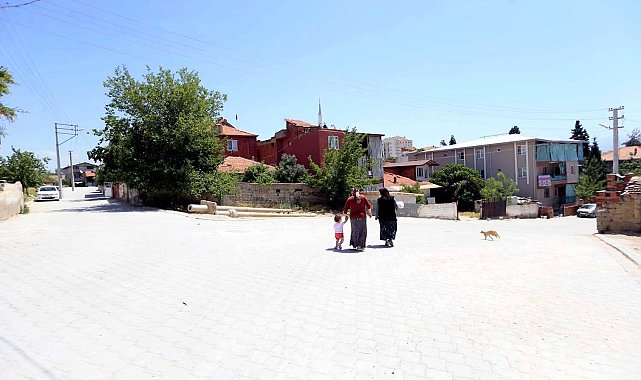 Pamukkale&#039;de bir mahallede daha üstyapıda sona gelindi