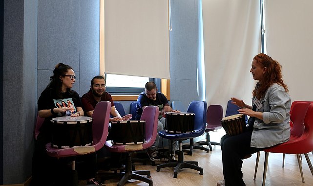 Pandemi sebebiyle ara verilmişti, Engelsiz Hobi Atölyelerinde eğitimler yeniden başladı