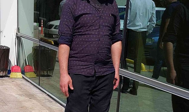 Park halindeki aracın farını çalan kaportacı tutuklandı