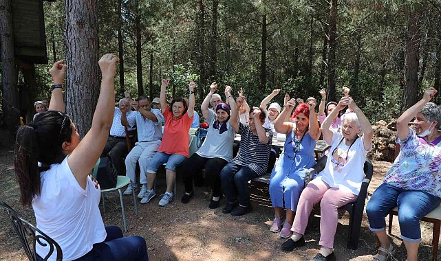 Parkinson hastaları piknikte moral buldu
