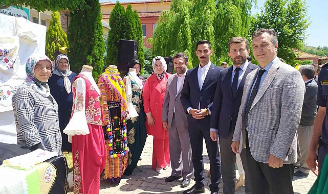 Pazarlar&#039;da eğitim şenliği