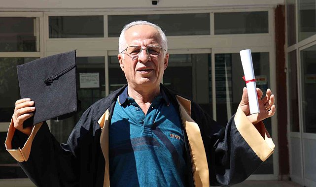 Pes etmedi, 63 yaşında kep fırlattı