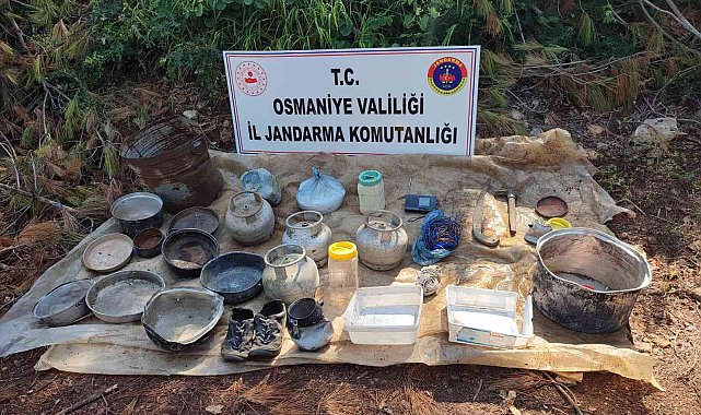 PKK'nın sığınağında mühimmat ve yaşam malzemesi ele geçirildi