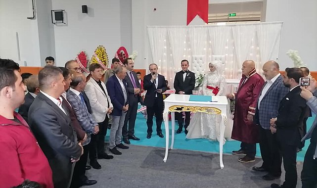 Polat ve Kılıç ailelerinin mutlu günü