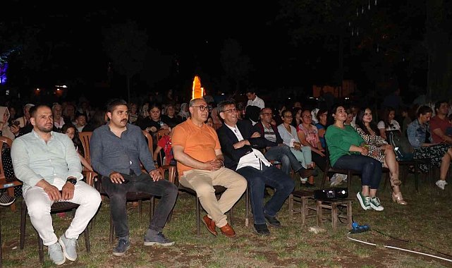 Pozantı'da nostaljik sinema günlerine yoğun ilgi