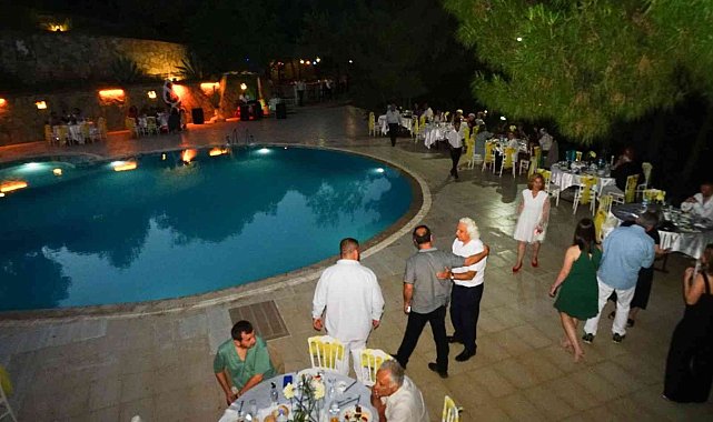 Prof Dr. Abdullah Soykan turizmcilere &#039;İda Madra Jeopark&#039; çalışmaları hakkında bilgi verdi