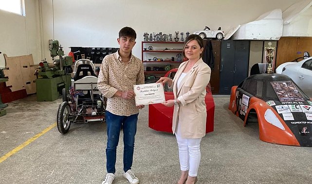 "İstiklal EC" ekibine teşekkür belgesi