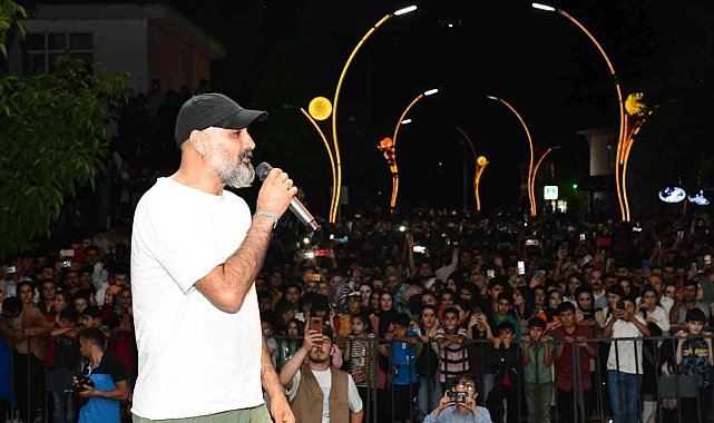 &quot;Kanispi, Ceviz, Bal, Alabalık ve Rafting Festivali&quot; konserle sona erdi