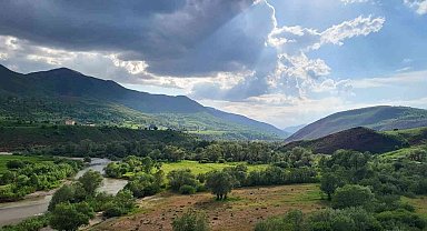 "Perisuyu Vadisi'nin milli park statüsüne alınması için destek bekliyoruz"