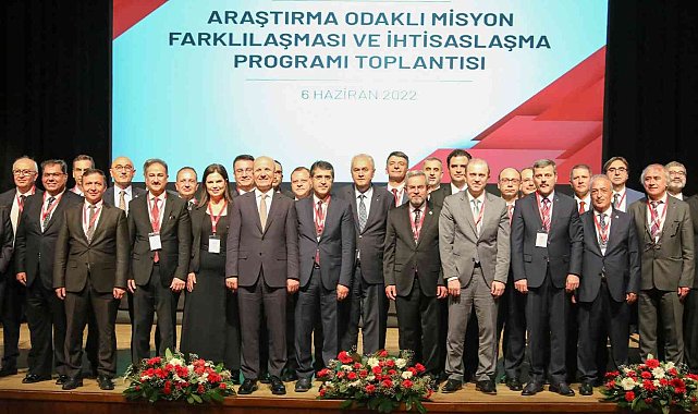 Rektör Çomaklı araştırma üniversiteleri iş birliği toplantısına katıldı