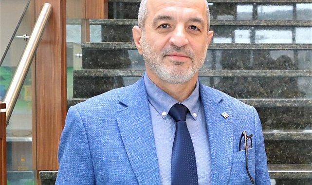 Rektör Prof. Dr. Dereli Babalar Gününü kutladı