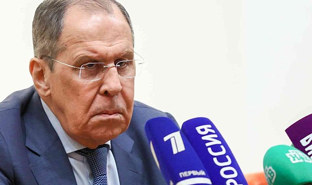 Rusya Dışişleri Bakanı Lavrov: "Putin ile Erdoğan, Ukrayna limanlarının mayınlardan temizlenmesine Türkiye'nin yardım etmesi konusunda anlaştı"