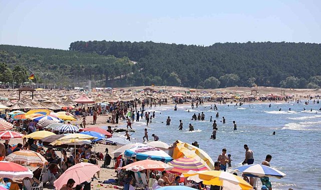 Sahillerde 79 kişi boğulmaktan kurtarıldı