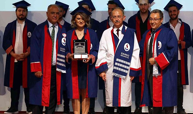 SANKO Üniversitesi SHMYO&#039;da ilk mezuniyet heyecanı