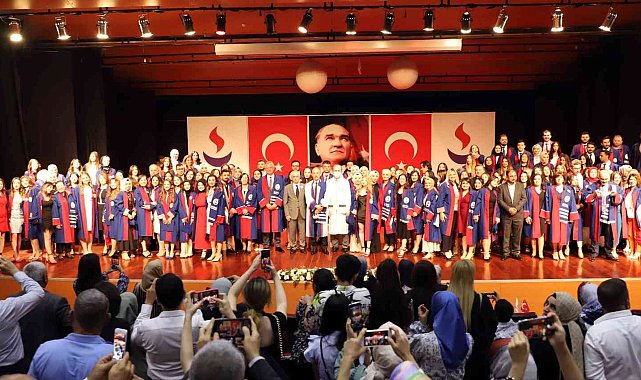 SANKO Üniversitesi'nde mezuniyet heyecanı