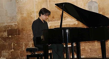 Şanlıurfa'da piyano resitali