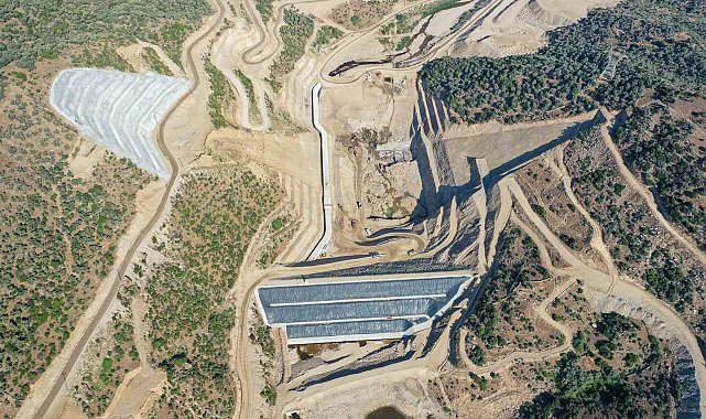 Sarıçay Barajı'nda çalışmalar sürüyor